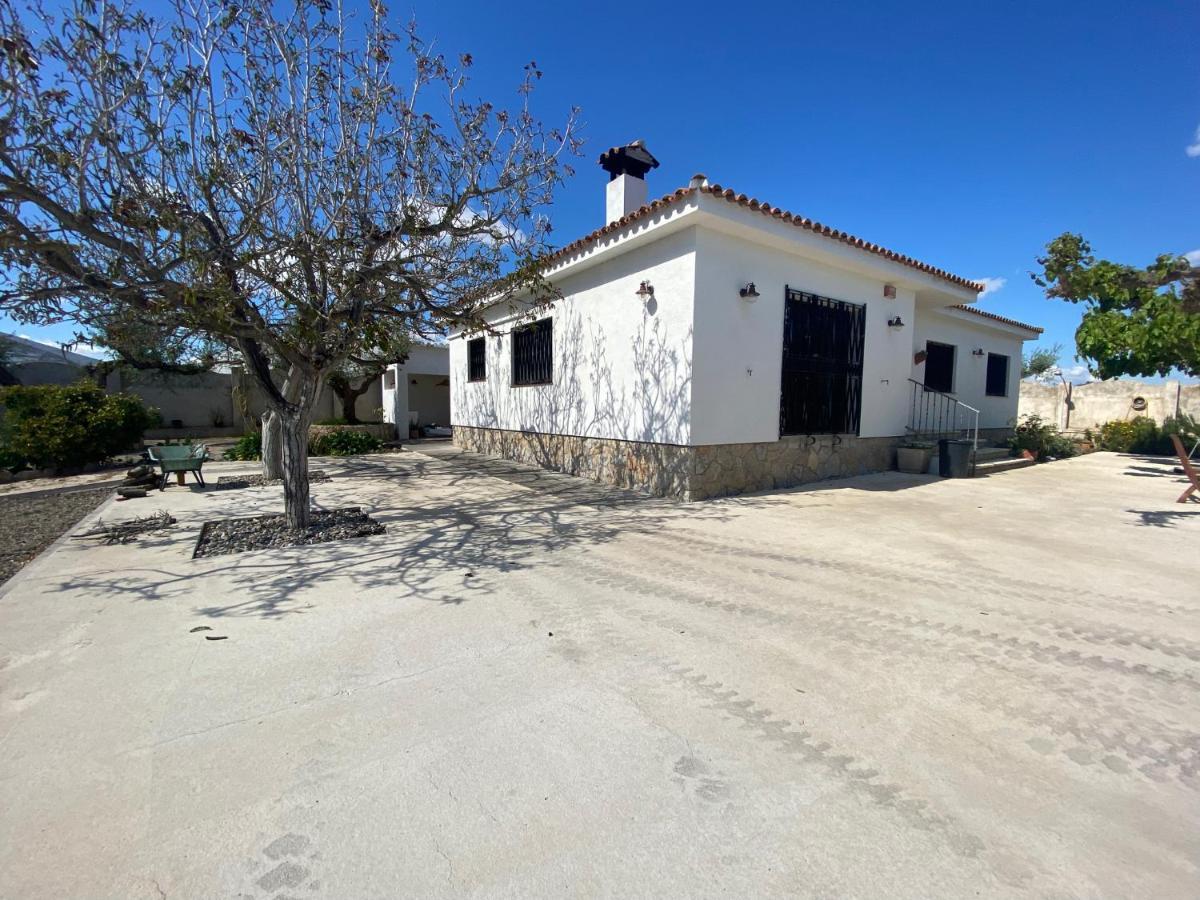 Mas Les Oliveres Vila Seca Exterior photo